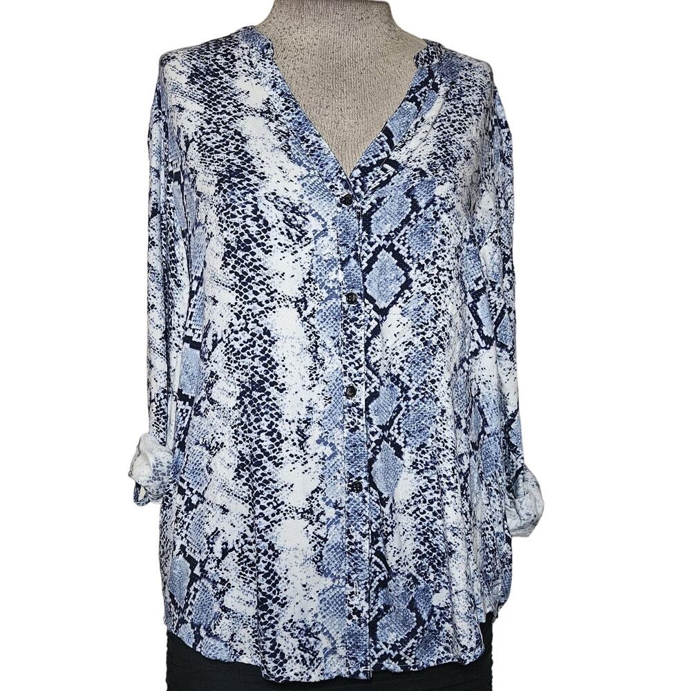 Soft Joie Blue Snakeskin Print Blouse Size Small